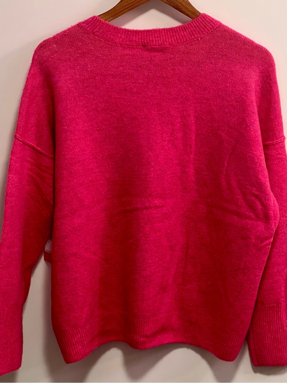 Vince Camuto Vibrant Hot Pink Sweater Exposed Seam Crewneck S NWT - Picture 4 of 11